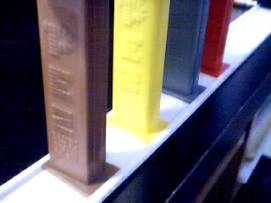 Pez Rails to Hold Pez Dispensers Upright